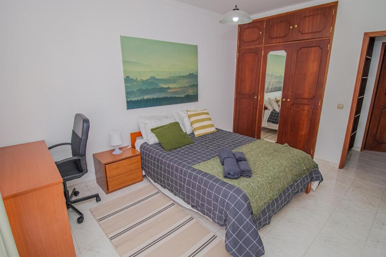 Charming Private Rooms In An Apartment A1 Penha - ファロ エクステリア 写真