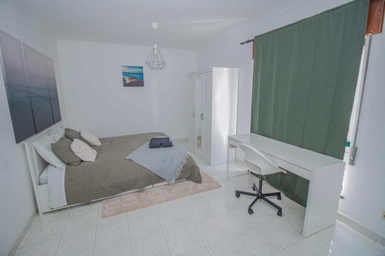 Charming Private Rooms In An Apartment A1 Penha - ファロ エクステリア 写真