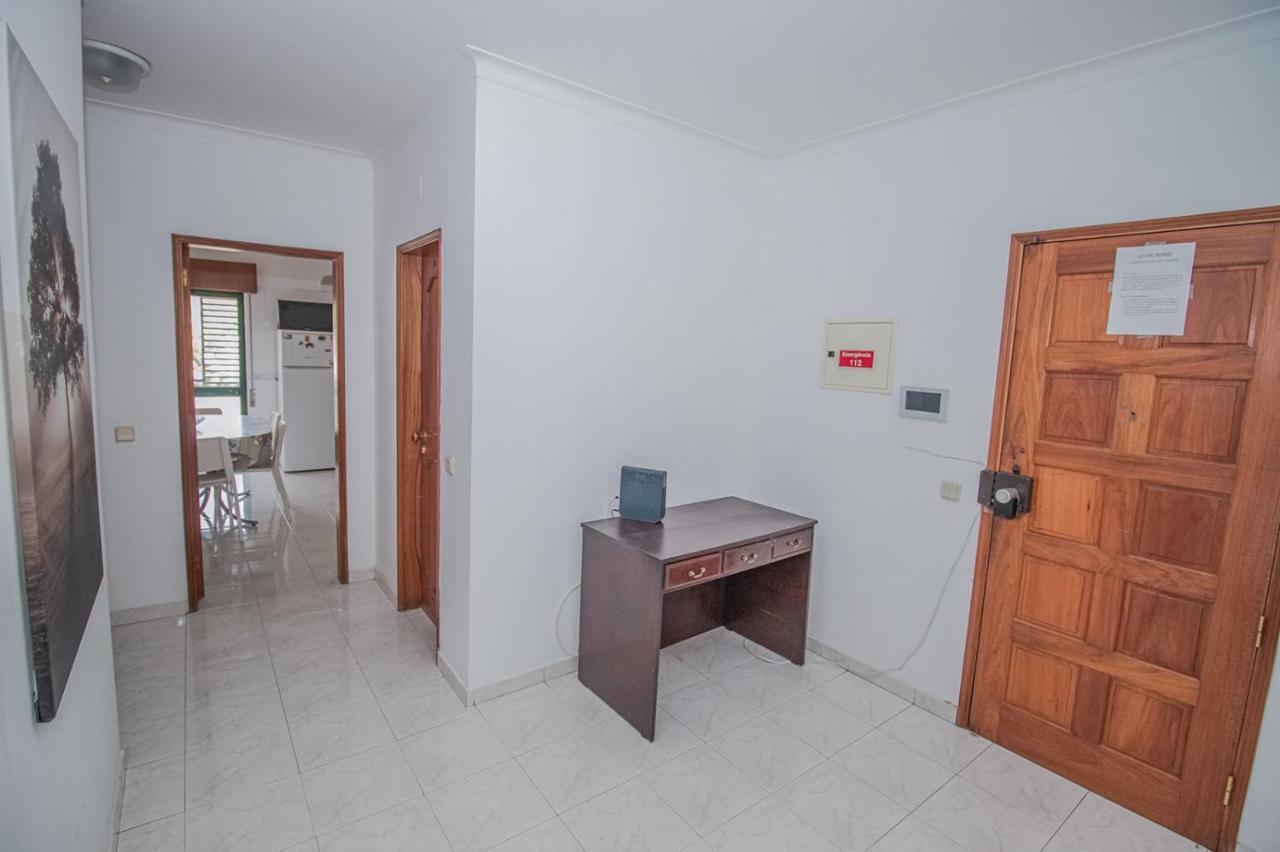 Charming Private Rooms In An Apartment A1 Penha - ファロ エクステリア 写真